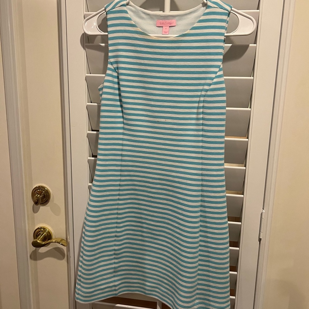 Lilly Pulitzer blue and white striped dress SIZE 5 with back cut out
